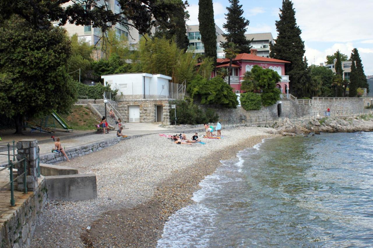 Apartments With A Parking Space Opatija - Pobri, Opatija - 7813 Matulji Extérieur photo