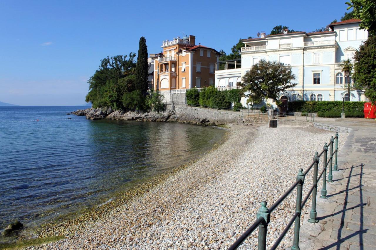 Apartments With A Parking Space Opatija - Pobri, Opatija - 7813 Matulji Extérieur photo